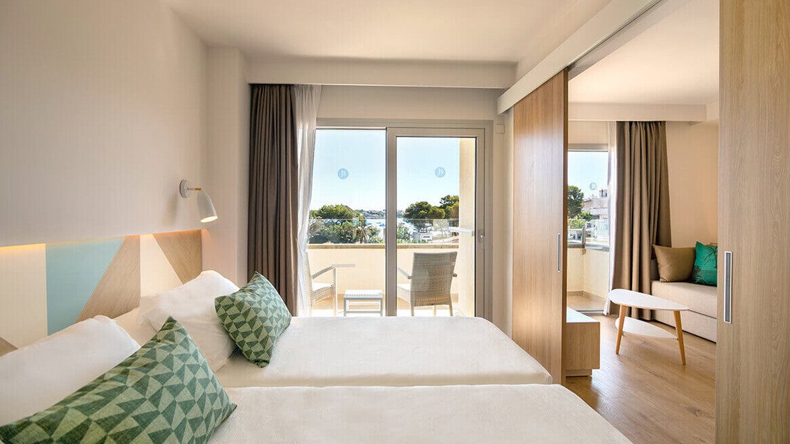 Js Portocolom Suites